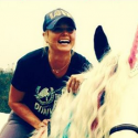 Miranda Lambert Rides a Unicorn!