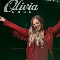 Exclusive: Olivia Lane Premieres “Rockin’ Around The Christmas Tree” New Video